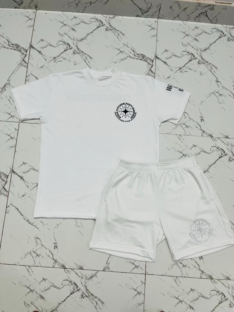GNG ESSENTIAL SHORT SET PANDA WHITE
